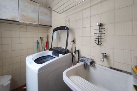 Apartamento à venda com 95m², 3 quartos e 1 vaga Apartamento à venda com 95m², 3 quartos e 1 vagaÁrea de Serviço