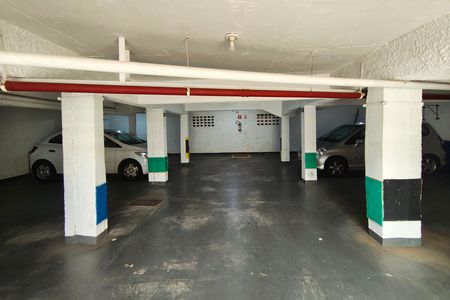 Apartamento à venda com 95m², 3 quartos e 1 vaga Apartamento à venda com 95m², 3 quartos e 1 vagaGaragem