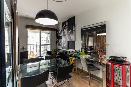 Apartamento para alugar com 38m², 1 quarto e 1 vaga Apartamento para alugar com 38m², 1 quarto e 1 vagaSala