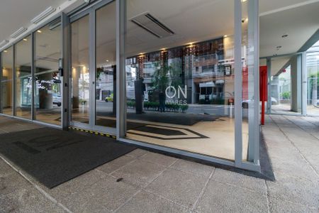 Studio para alugar com 28m², 0 quarto e sem vaga Studio para alugar com 28m², 0 quarto e sem vagaFachada