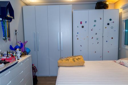 Casa de condomínio à venda com 140m², 3 quartos e 4 vagasQuarto 