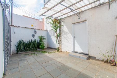 Casa para alugar com 340m², 6 quartos e 1 vaga Casa para alugar com 340m², 6 quartos e 1 vagaGaragem