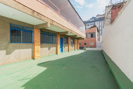 Casa para alugar com 340m², 6 quartos e 1 vaga Casa para alugar com 340m², 6 quartos e 1 vagaÁrea externa