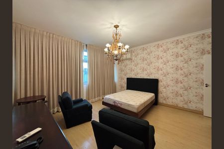 Apartamento à venda com 210m², 3 quartos e 1 vagaQuarto 2