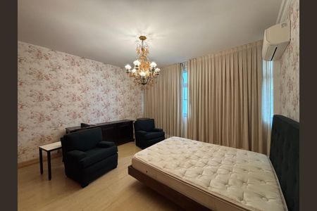 Apartamento à venda com 210m², 3 quartos e 1 vagaQuarto 2