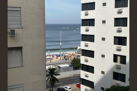 Apartamento à venda com 210m², 3 quartos e 1 vagaSala - vista