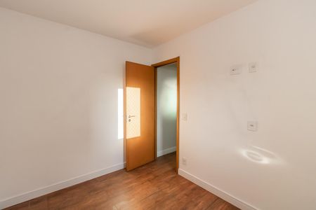 Apartamento para alugar com 60m², 2 quartos e 1 vagaQuarto 2