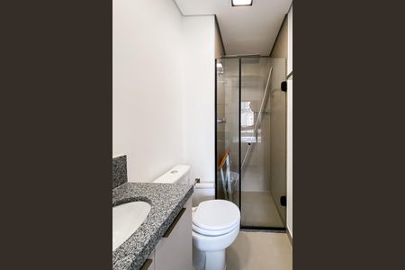 Studio para alugar com 23m², 0 quarto e sem vaga Studio para alugar com 23m², 0 quarto e sem vagaBanheiro social