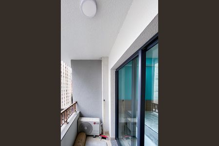 Studio para alugar com 23m², 0 quarto e sem vaga Studio para alugar com 23m², 0 quarto e sem vagaVaranda do Studio