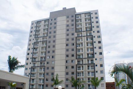 Apartamento para alugar com 46m², 2 quartos e 1 vagaFachada