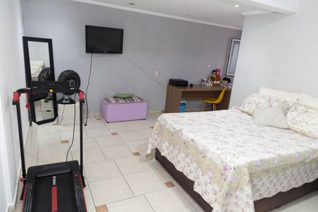 Casa à venda com 300m², 3 quartos e 3 vagas Casa à venda com 300m², 3 quartos e 3 vagasSuite 2