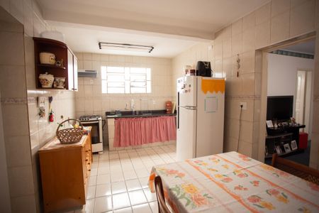 Casa à venda com 256m², 5 quartos e 4 vagasCasa 2 - Cozinha