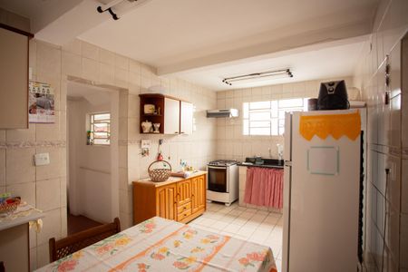 Casa à venda com 256m², 5 quartos e 4 vagasCasa 2 - Cozinha