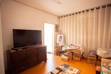 Casa à venda com 256m², 5 quartos e 4 vagasSala de Estar