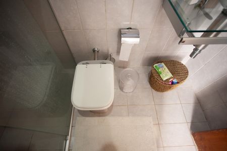 Casa à venda com 256m², 5 quartos e 4 vagasBanheiro