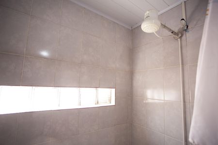 Casa à venda com 256m², 5 quartos e 4 vagasBanheiro do Quarto 2