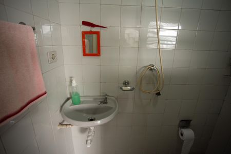 Casa à venda com 256m², 5 quartos e 4 vagasBanheiro 2