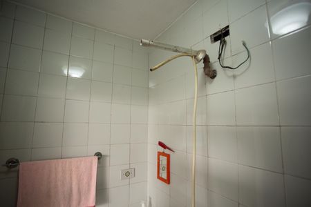 Casa à venda com 256m², 5 quartos e 4 vagasBanheiro 2