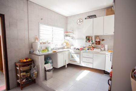 Casa à venda com 256m², 5 quartos e 4 vagasCozinha