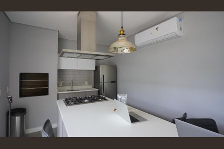 Studio para alugar com 32m², 1 quarto e 1 vagaÁrea comum - Salão de festas