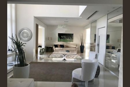 Apartamento à venda com 3 quartos, 230m² em Vila Mariana, São Paulo