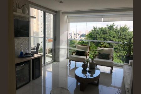 Apartamento à venda com 230m², 3 quartos e 4 vagas