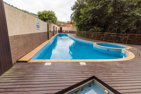 Apartamento à venda com 76m², 2 quartos e 1 vagaÁrea comum - Piscina