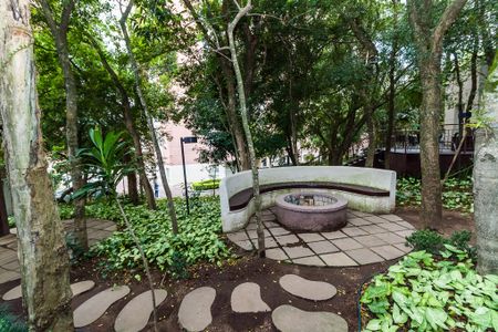 Apartamento à venda com 76m², 2 quartos e 1 vagaÁrea comum - fogo de chão