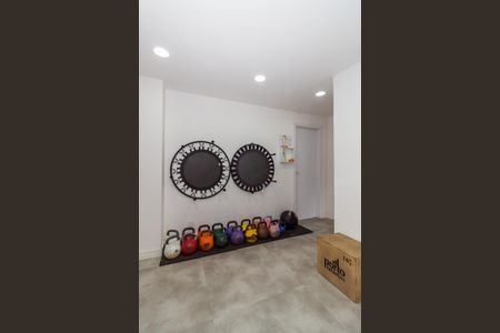 Apartamento à venda com 76m², 2 quartos e 1 vagaÁrea comum - Academia