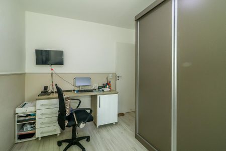 Apartamento à venda com 76m², 2 quartos e 1 vagaQuarto 2