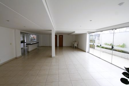Apartamento à venda com 170m², 4 quartos e 3 vagasÁrea comum - Salão de festas