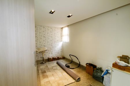 Apartamento à venda com 170m², 4 quartos e 3 vagasSuíte 2