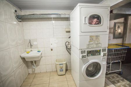 Studio à venda com 24m², 1 quarto e sem vaga Studio à venda com 24m², 1 quarto e sem vagaÁrea comum - Lavandeiria coletiva