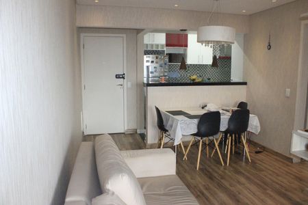 Apartamento à venda com 71m², 3 quartos e 1 vagaSala