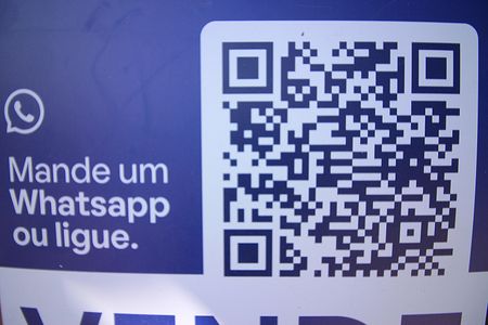 Casa à venda com 173m², 2 quartos e 2 vagasPlaca - QR CODE