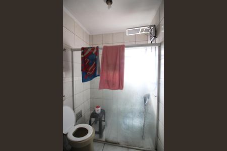 Casa à venda com 173m², 2 quartos e 2 vagasBanheiro Social