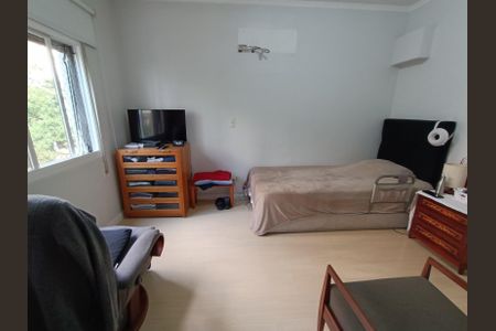 Apartamento à venda com 224m², 3 quartos e 4 vagasSuíte 2