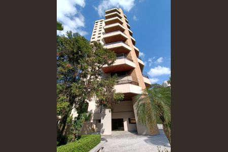 Apartamento à venda com 224m², 3 quartos e 4 vagasFachada