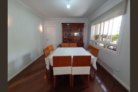 Apartamento à venda com 224m², 3 quartos e 4 vagasSala