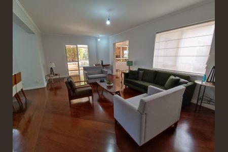 Apartamento à venda com 224m², 3 quartos e 4 vagasSala