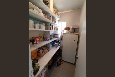 Apartamento à venda com 224m², 3 quartos e 4 vagasDespensa