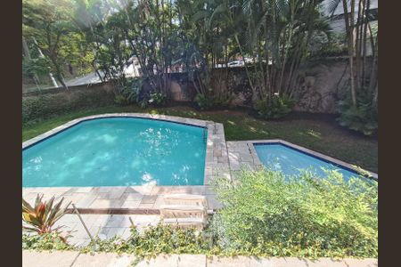 Apartamento à venda com 224m², 3 quartos e 4 vagasÁrea comum - Piscina