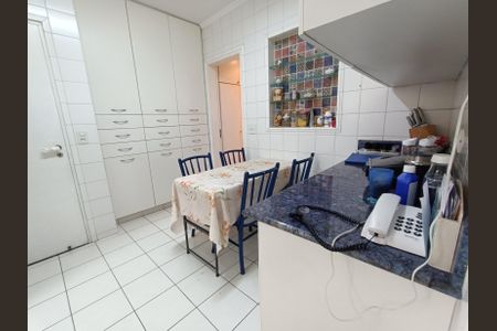 Apartamento à venda com 224m², 3 quartos e 4 vagasCozinha