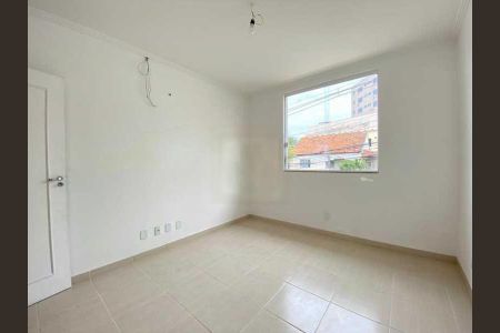 Casa à venda com 183m², 3 quartos e 3 vagas