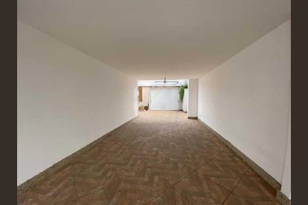 Casa à venda com 183m², 3 quartos e 3 vagas