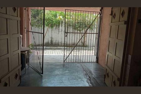 Casa de condomínio à venda com 103m², 3 quartos e 2 vagas