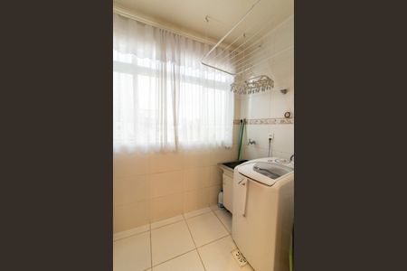 Apartamento à venda com 73m², 2 quartos e 1 vagaÁrea de Serviço