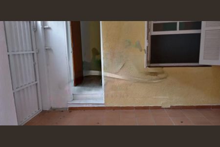 Casa à venda com 221m², 5 quartos e 2 vagas