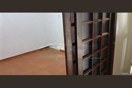 Casa à venda com 221m², 5 quartos e 2 vagas