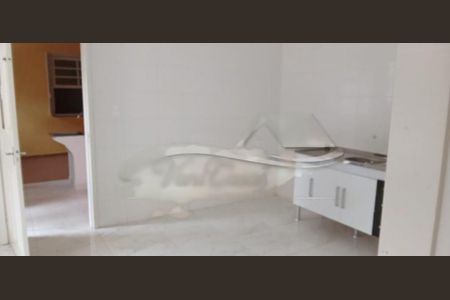 Casa à venda com 5 quartos, 221m² em Vila Mariana, São Paulo